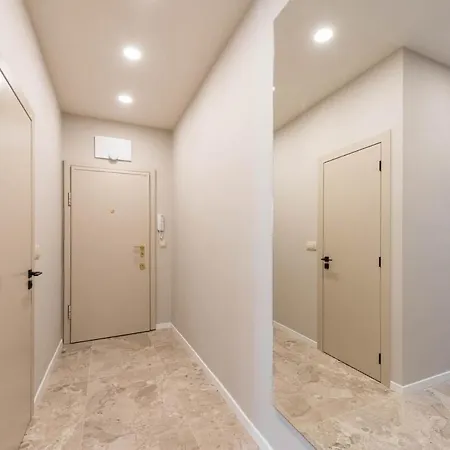 Designer 1br Near The Sea Garden, Chayka District * Varna